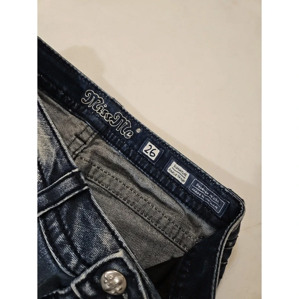 Miss Me Signature Skinny Cutoff Jeans Distressed  Embroidered‎ Sz. 26X20.5 (1527